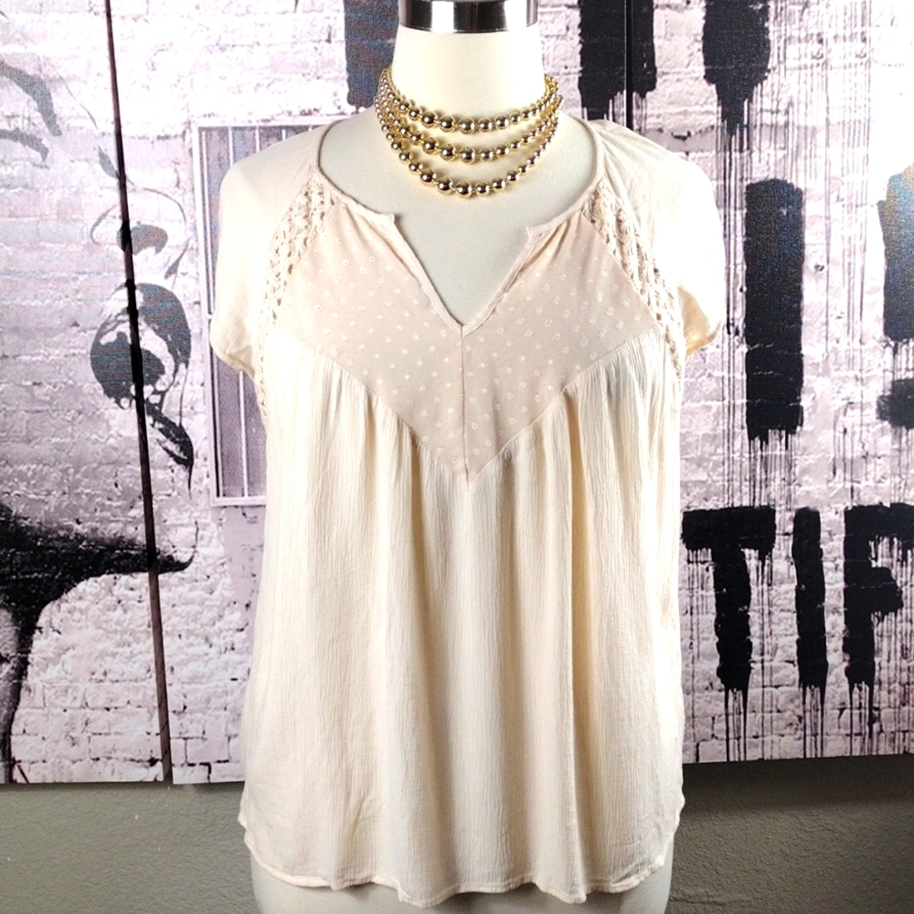 Daniel Rain Cream Swiss Dot Detail Blouse EUC